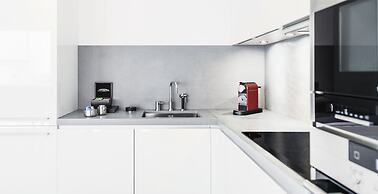 Black Pearl Luxury Apartments