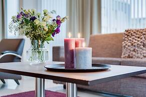 Black Pearl Luxury Apartments