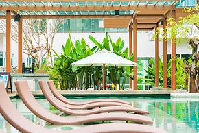 Fishermen's Harbour Urban Resort