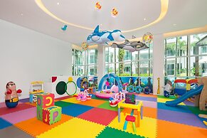 Fishermen's Harbour Urban Resort