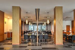 Fishermen's Harbour Urban Resort