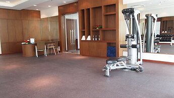 Fishermen's Harbour Urban Resort