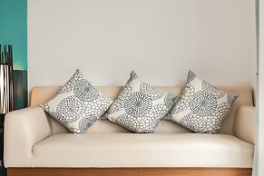 Fishermen's Harbour Urban Resort