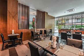 Fishermen's Harbour Urban Resort