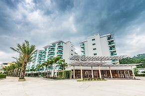 Fishermen's Harbour Urban Resort