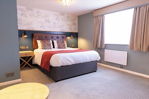 Berkshire Arms by Chef and Brewer Collection