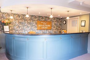 Berkshire Arms by Chef and Brewer Collection
