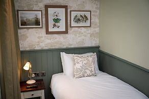 Ardencaple Hotel by Greene King Inns