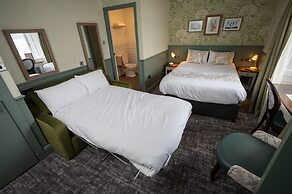 Ardencaple Hotel by Greene King Inns