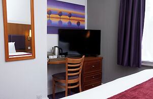 Cross Roads Hotel by Greene King Inns