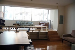 Midtown East 2BR 2Bath Apartment DR 28