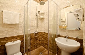 Raduga-Prestige Hotel