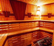 Raduga-Prestige Hotel