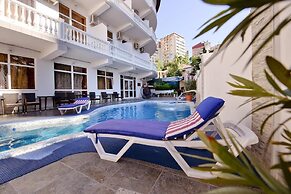 Raduga-Prestige Hotel