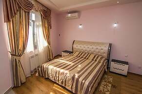 Raduga-Prestige Hotel