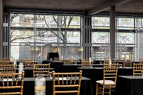 Kimpton Palladian Hotel by IHG