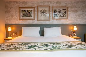 Rockingham Arms by Greene King Inns