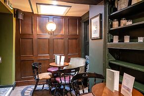 Rockingham Arms by Greene King Inns