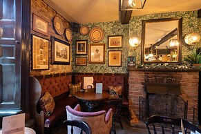 Rockingham Arms by Greene King Inns