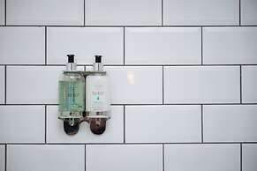 Rockingham Arms by Greene King Inns