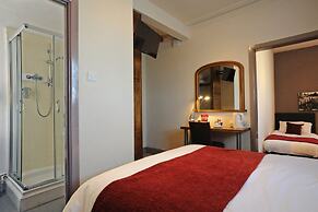 The Spyglass and Kettle