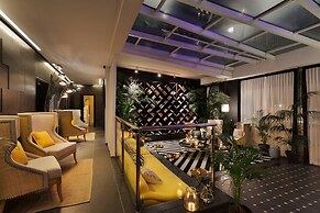 Brown Beach House by Brown Hotels