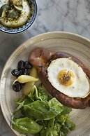 Brown Beach House by Brown Hotels