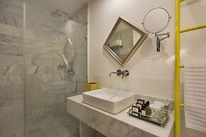 Brown Beach House by Brown Hotels