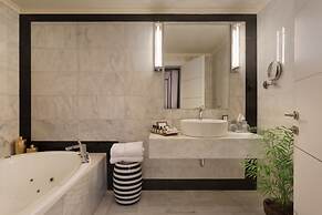 Brown Beach House by Brown Hotels