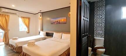 SB Living Place Hotel Phuket Town