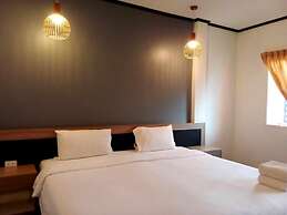SB Living Place Hotel Phuket Town