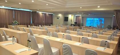 SB Living Place Hotel Phuket Town