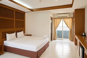 SB Living Place Hotel Phuket Town