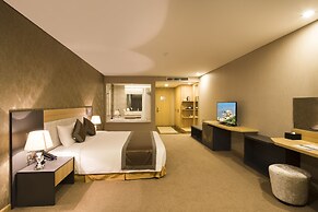 Muong Thanh Luxury Nha Trang Hotel