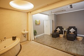 Muong Thanh Luxury Nha Trang Hotel