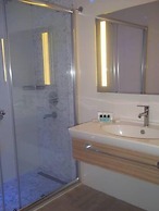 Blue Bay Platinum Hotel