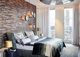 THE QVEST hideaway