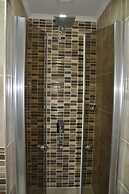 Malahit Exclusive City Hotel