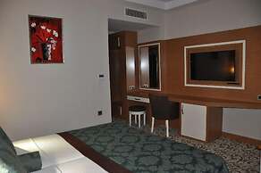 Malahit Exclusive City Hotel