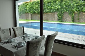 Malahit Exclusive City Hotel