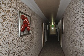 Malahit Exclusive City Hotel