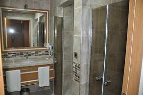 Malahit Exclusive City Hotel