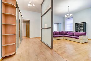 STN Apartments on Karavannaya