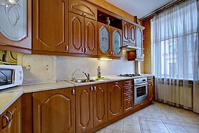 STN Apartments on Karavannaya