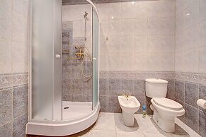 STN Apartments on Karavannaya