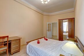 STN Apartments on Karavannaya