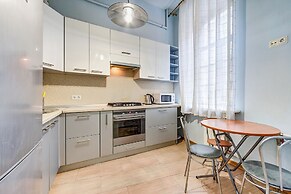 STN Apartments on Karavannaya