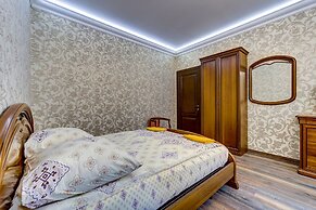 STN Apartments on Karavannaya