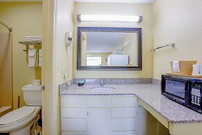 Budget Inn By OYO Natural Bridge I-81