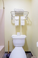 Budget Inn By OYO Natural Bridge I-81